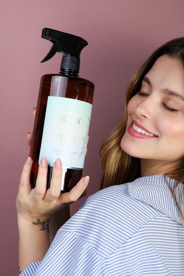 spray-aromatizante-de-ambiente-1l-alecrim-blanc-ambientada-modelo